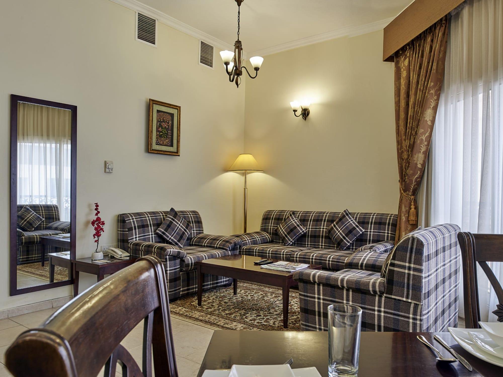 Arabian Dreams Hotel Apartments Дубай Экстерьер фото